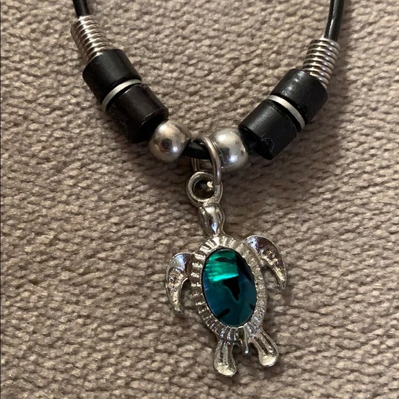 Necklace - Picture 2 of 3